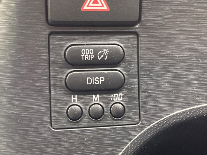 2012 Toyota Aqua DAA-NHP10 (UW-69f80dda67b93)[16]