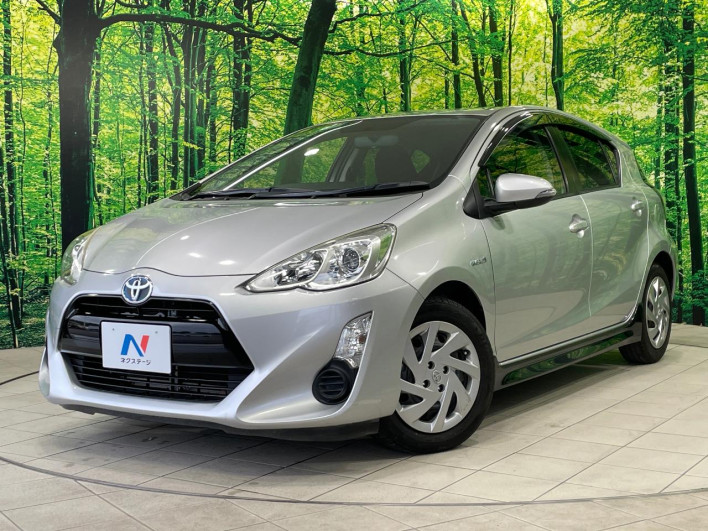 2016 Toyota Aqua DAA-NHP10 (UW-69f80ddb60934)[0]