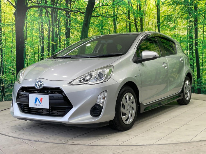 2016 Toyota Aqua DAA-NHP10 (UW-69f80ddb60934)[5]