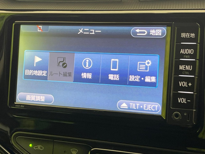 2018 Toyota Aqua DAA-NHP10 (UW-69f80ddddcab9)[17]