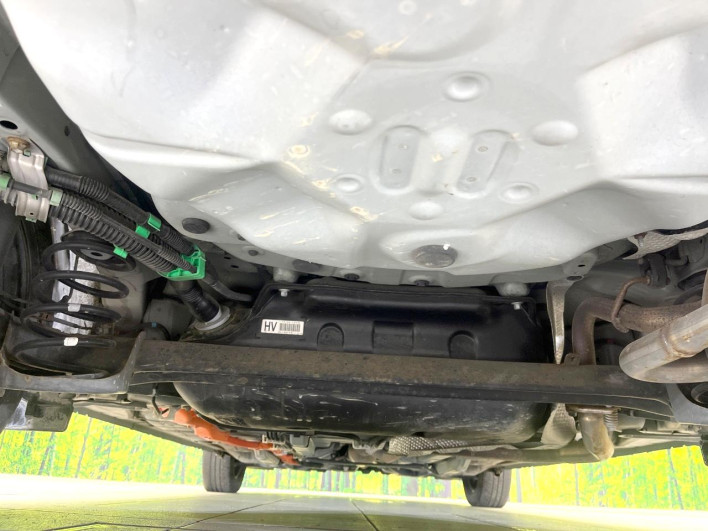 2013 Toyota Corolla Axio DAA-NKE165 (UW-69f80de037c9e)[29]