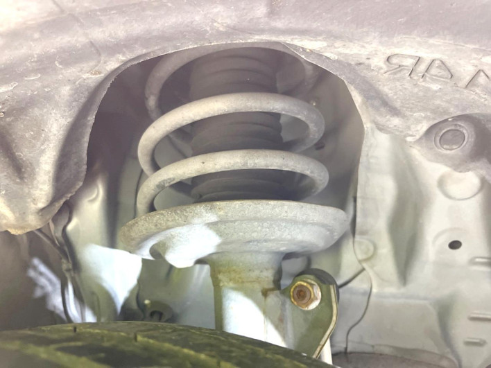2013 Toyota Corolla Axio DAA-NKE165 (UW-69f80de037c9e)[6]