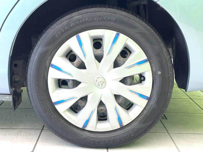 2013 Toyota Corolla Axio DAA-NKE165 (UW-69f80de037c9e)[10]