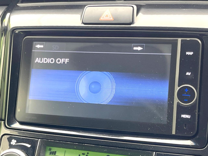 2013 Toyota Corolla Axio DAA-NKE165 (UW-69f80de037c9e)[22]