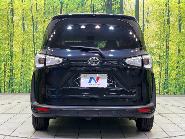 2016 Toyota Sienta DBA-NSP170G (UW-69f80de146cd9)[17]
