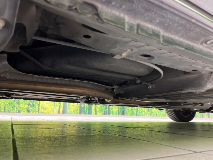 2016 Toyota Sienta DBA-NSP170G (UW-69f80de146cd9)[28]