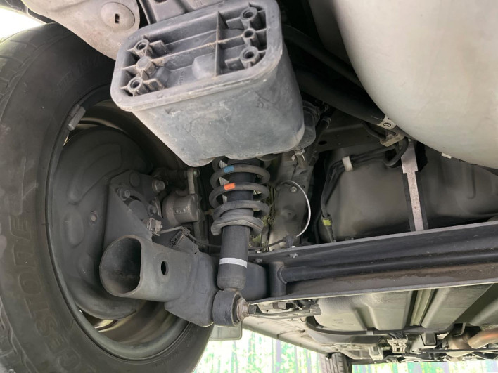 2016 Toyota Sienta DBA-NSP170G (UW-69f80de146cd9)[26]