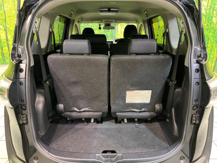 2016 Toyota Sienta DBA-NSP170G (UW-69f80de146cd9)[22]