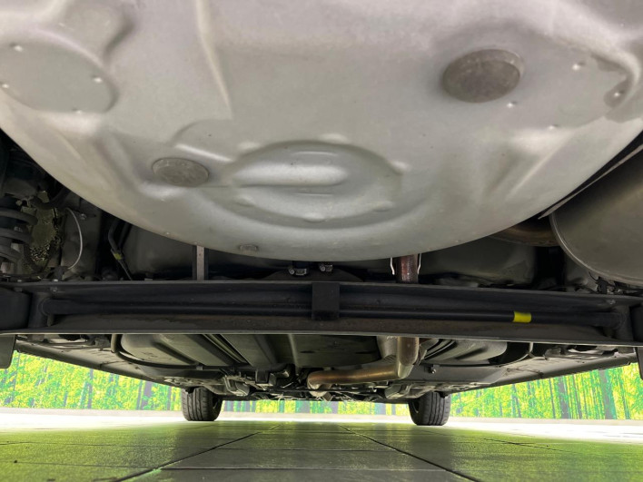 2016 Toyota Sienta DBA-NSP170G (UW-69f80de146cd9)[25]
