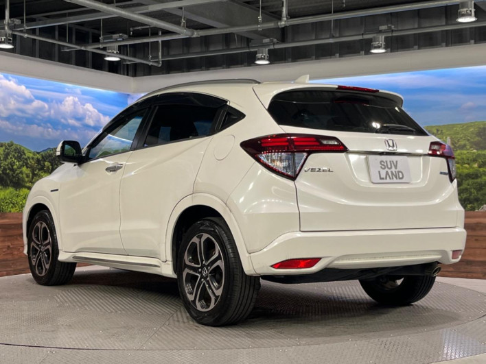 2016 Honda VEZEL DAA-RU3 (UW-69f80de8ddb9b)[15]