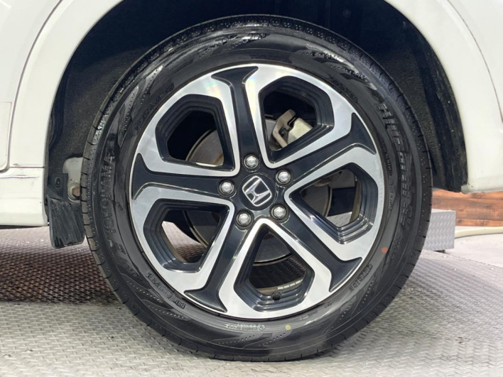 2016 Honda VEZEL DAA-RU3 (UW-69f80de8ddb9b)[11]