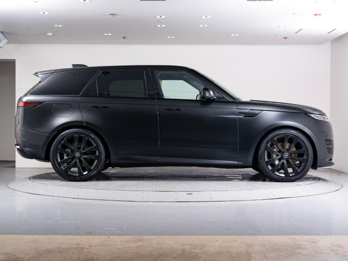 2025 Land Rover Range Rover Sport 3CA-L123WA (UW-69f80df29ffa5)[16]