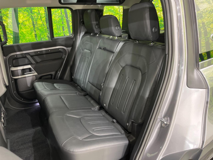 2021 Land Rover Defender 3CA-LE72WAB (UW-69f80df349059)[20]