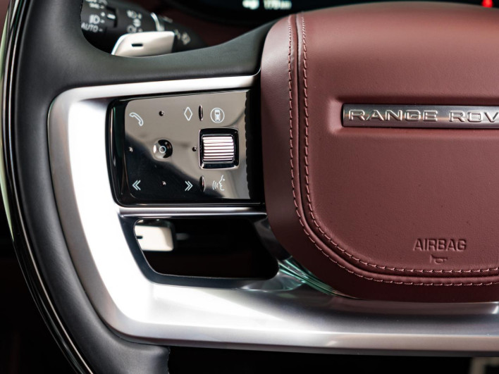 2025 Land Rover Range Rover 3CA-LK93WA (UW-69f80df44757b)[17]
