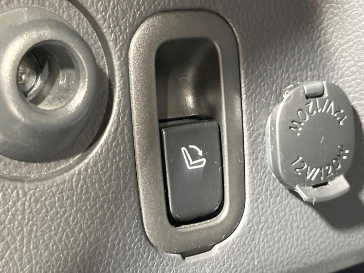 2012 Subaru Forester DBA-SJG (UW-69f80df518069)[18]