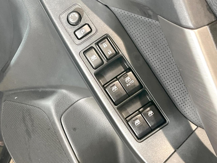 2012 Subaru Forester DBA-SJG (UW-69f80df518069)[21]