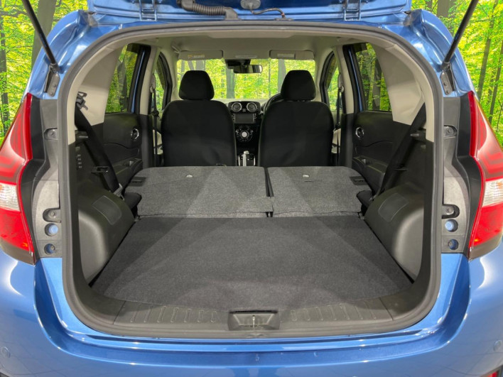2020 Nissan Note DAA-SNE12 (UW-69f80df76146e)[13]