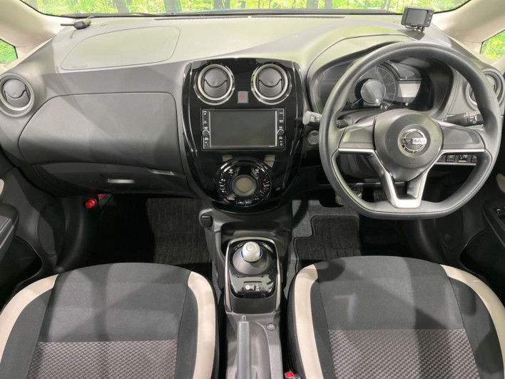 2020 Nissan Note DAA-SNE12 (UW-69f80df76146e)[9]