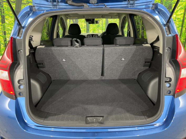 2020 Nissan Note DAA-SNE12 (UW-69f80df76146e)[11]