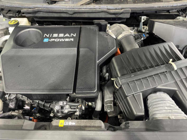 2023 Nissan X-Trail 6AA-SNT33 (UW-69f80df93f278)[4]