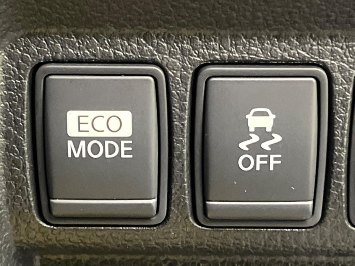 2012 Nissan Elgrand DBA-TE52 (UW-69f80dfc3cb68)[14]