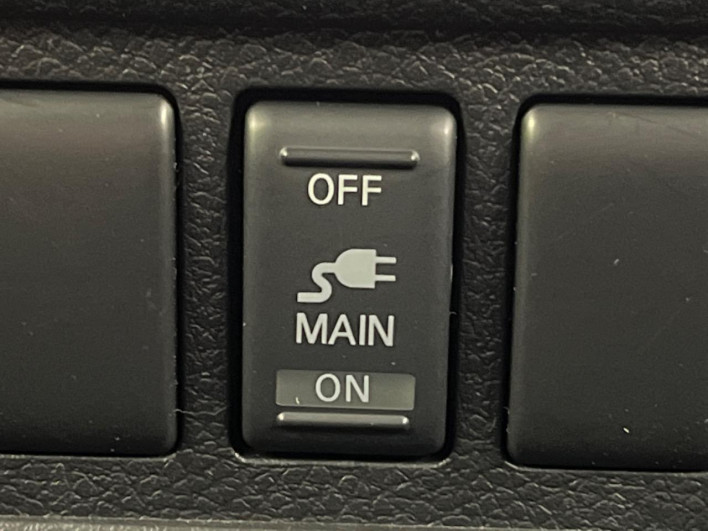 2012 Nissan Elgrand DBA-TE52 (UW-69f80dfc3cb68)[23]