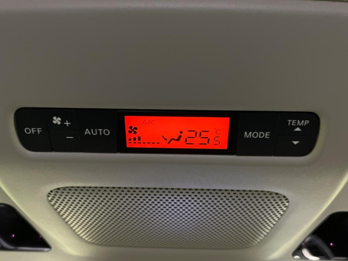 2012 Nissan Elgrand DBA-TE52 (UW-69f80dfc3cb68)[10]