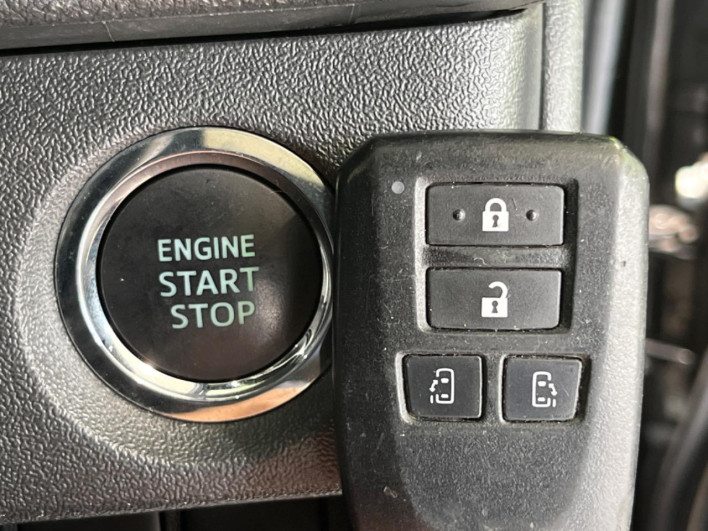 2023 Toyota Hiace Van 3BF-TRH200V (UW-69f80dfe7a87e)[27]