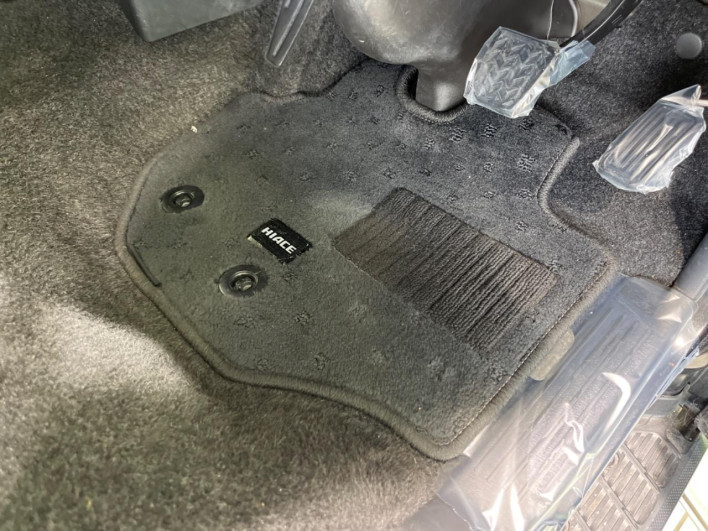 2023 Toyota Hiace Van 3BF-TRH200V (UW-69f80dfe7a87e)[25]