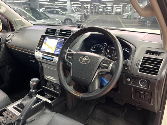 2023 Toyota Land Cruiser Prado 3BA-TRJ150W (UW-69f80e028e889)[4]