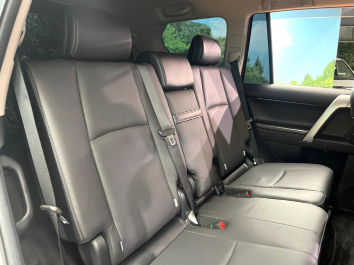 2023 Toyota Land Cruiser Prado 3BA-TRJ150W (UW-69f80e028e889)[7]