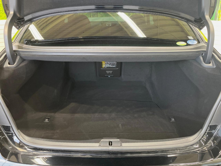 2010 Lexus LS DBA-USF40 (UW-69f80e03f306c)[27]