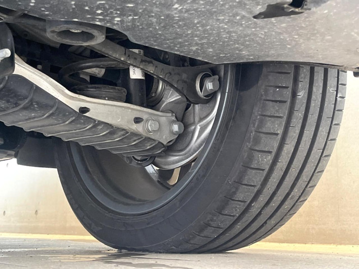 2019 Audi Q5 LDA-FYDETS (UW-69f80e0b8ea34)[17]
