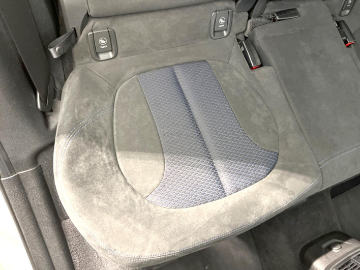 2016 BMW 2 Series LDA-2C20 (UW-69f80e0bed6d6)[18]