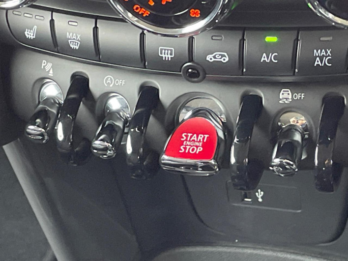 2019 Rover Mini LDA-XN15M (UW-69f80e109b9bb)[25]