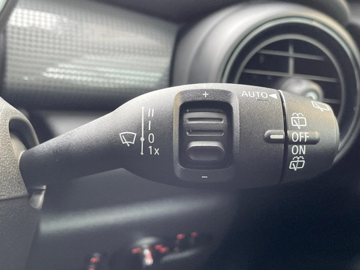 2019 Rover Mini LDA-XN15M (UW-69f80e109b9bb)[22]