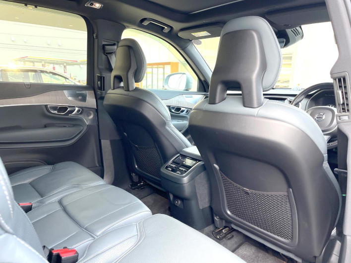 2020 Volvo XC90 5AA-LB420TXCMA (UW-69f80e119fb30)[11]