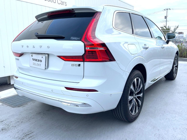 2022 Volvo XC60 5AA-UB420TXCM (UW-69f80e124faa7)[12]