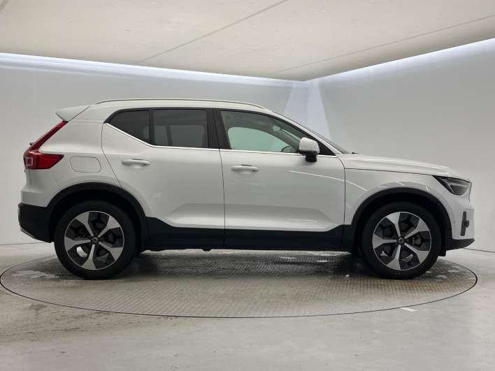 2022 Volvo XC40 5AA-XB420TXCM (UW-69f80e12cb91c)[6]