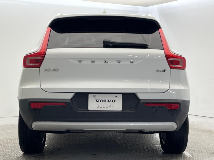 2022 Volvo XC40 5AA-XB420TXCM (UW-69f80e1442d47)[10]