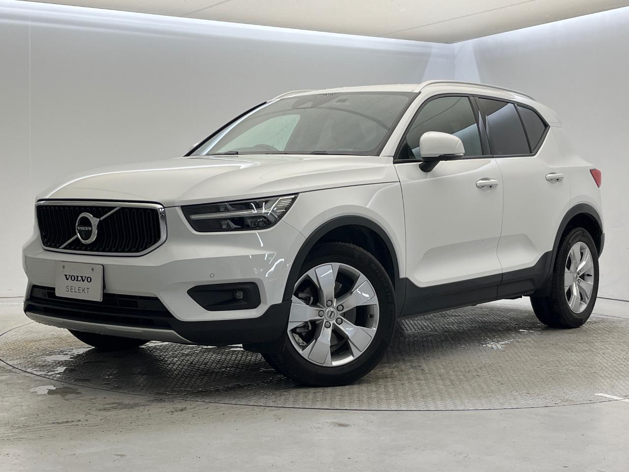 2022 Volvo XC40 5AA-XB420TXCM
