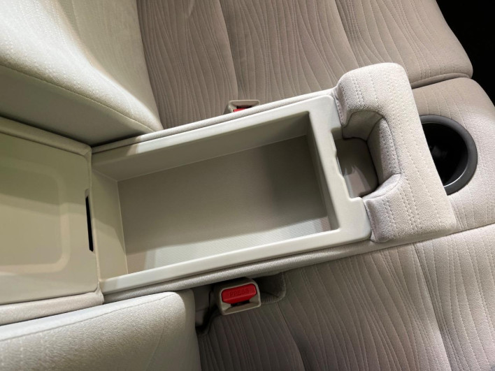 2013 Nissan Cube DBA-Z12 (UW-69f80e14bf8eb)[12]