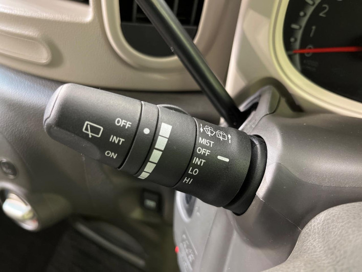 2013 Nissan Cube DBA-Z12 (UW-69f80e14bf8eb)[10]