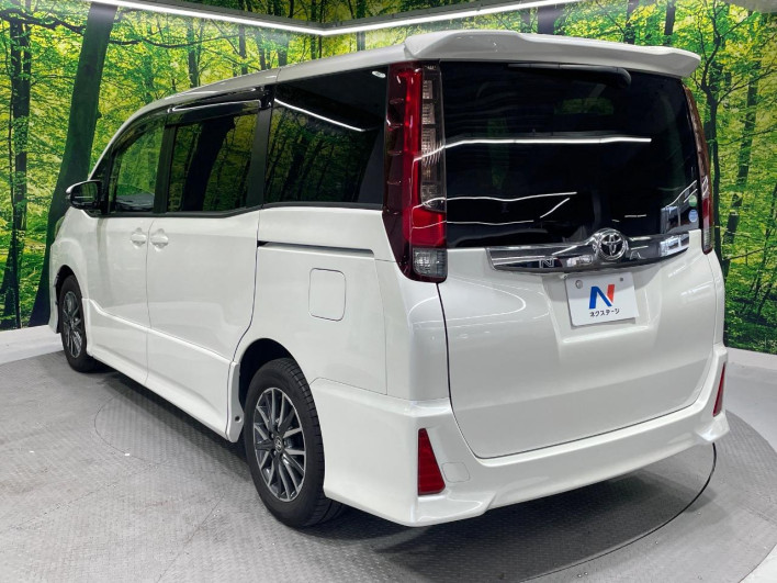 2014 Toyota Noah DBA-ZRR80W (UW-69f80e18d9079)[14]