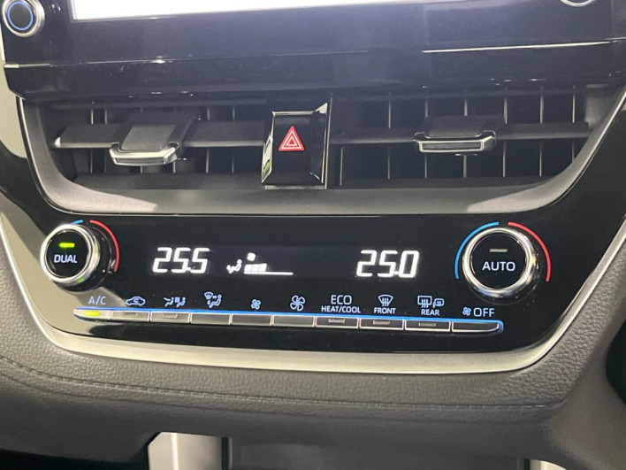 2022 Toyota Corolla Cross 6AA-ZVG15 (UW-69f80e235da3d)[29]