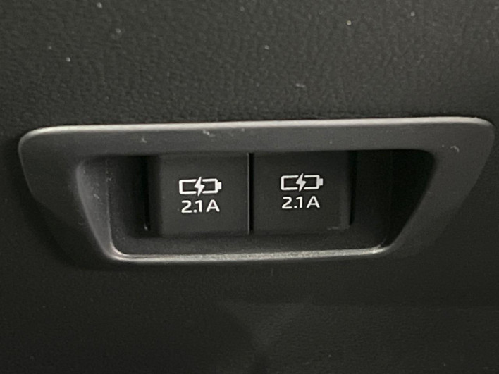 2022 Toyota Corolla Cross 6AA-ZVG15 (UW-69f80e235da3d)[9]