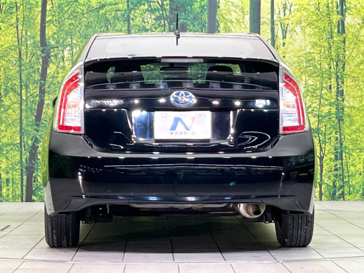 2012 Toyota Prius DAA-ZVW30 (UW-69f80e245700e)[17]