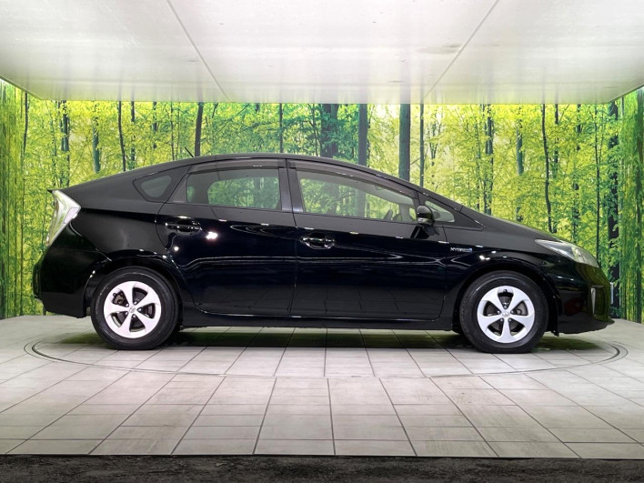 2012 Toyota Prius DAA-ZVW30 (UW-69f80e245700e)[15]