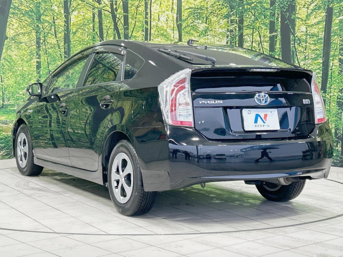 2012 Toyota Prius DAA-ZVW30 (UW-69f80e25c5979)[13]