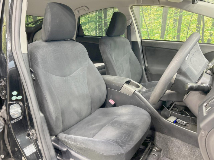 2012 Toyota Prius DAA-ZVW30 (UW-69f80e25c5979)[18]